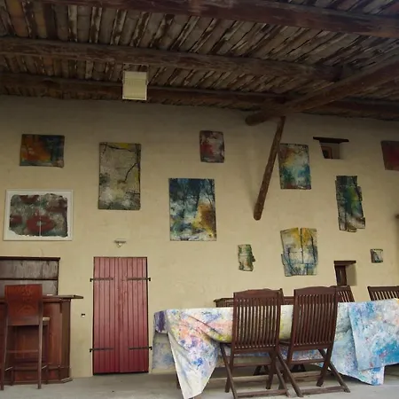 Mas De La Lezardiere — Maison D'artiste *